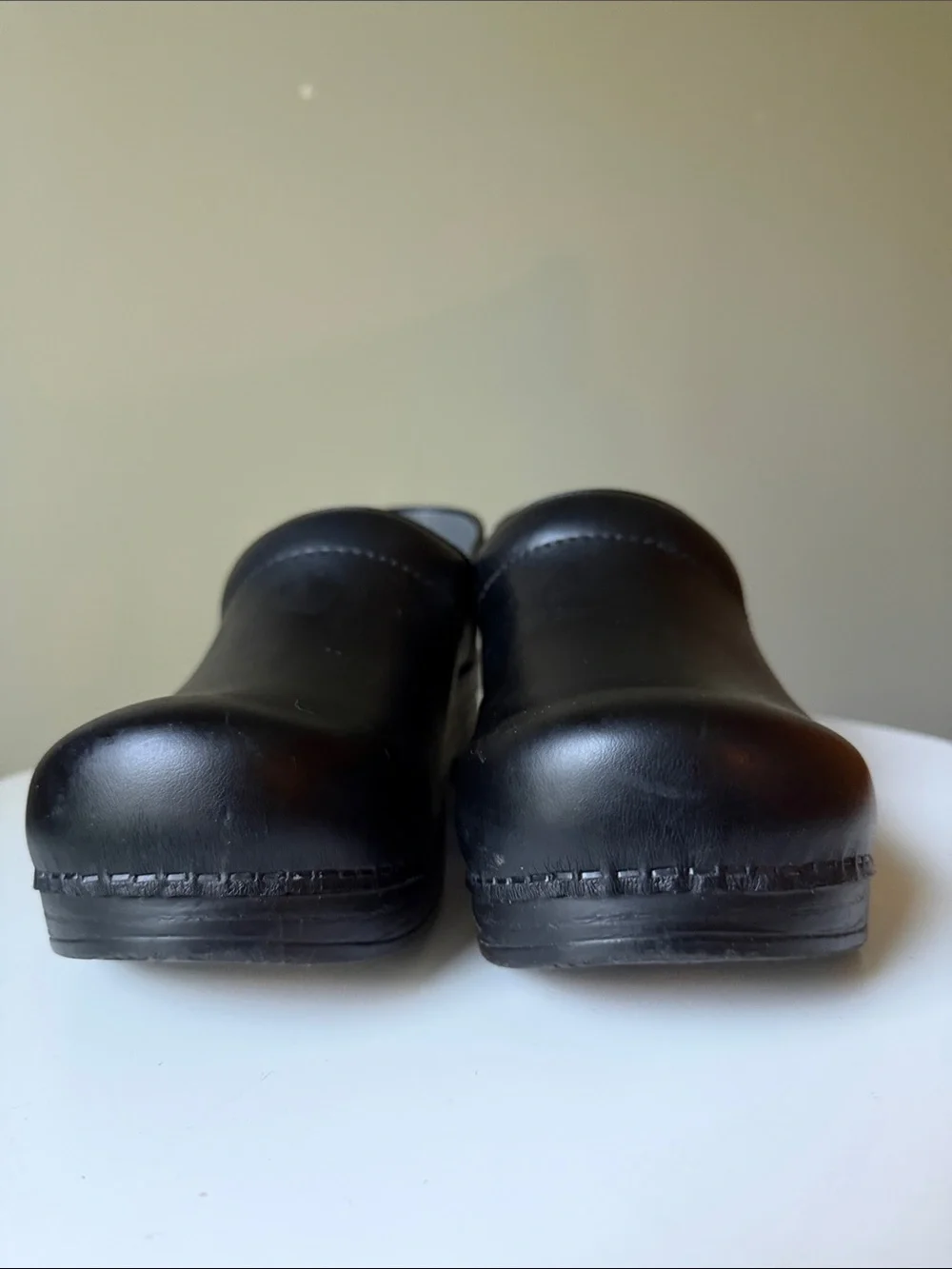 Dansko Black Professional Clogs Slip On Nursing Work Shoes Size 42 EU 11.5-12